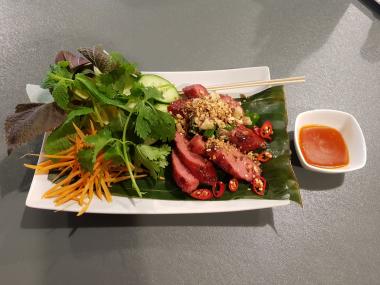 BBQ Vietnamese pork sausages - Nem Nướng